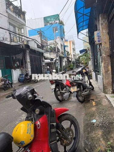 cho thuê nhà bình tân liên khu 45 nhà mới tinh hẻm thông 6m sạch sẽ