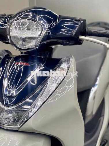 SH Mode 125 ABS 2025 Xám Đen 4.000km bstp