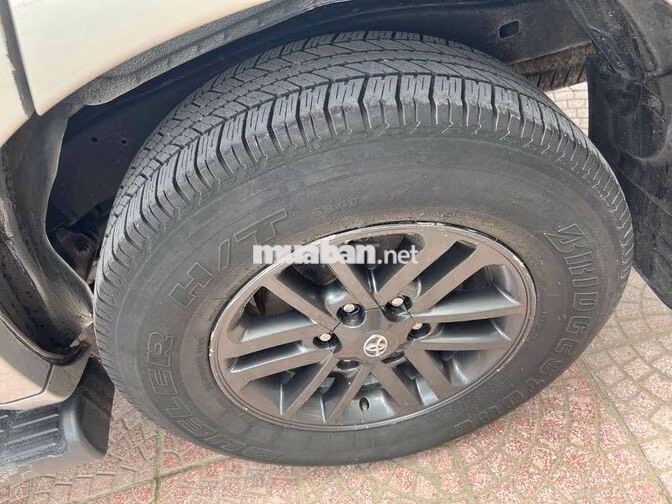Toyota Fortuner MT 2016  máy dầu