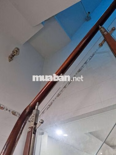 nhà sổ hồng riêng, chính chủ,đã hoàn công,Đường xe tải 10 tấn cần bán 