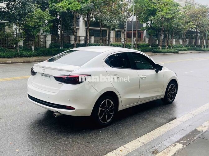 Mazda Mazda 2 Premium 2024 Trắng 2 vạn km