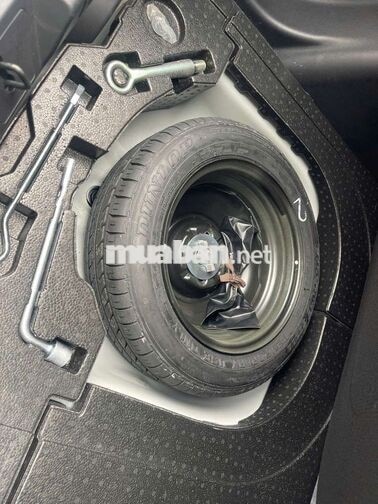 Mazda Mazda 2 Premium 2024 Trắng 2 vạn km
