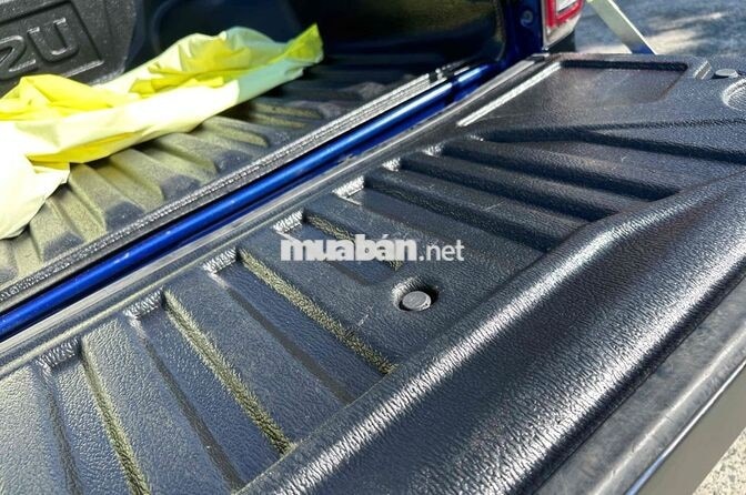 Isuzu D-Max 4x4 Type Z 2021 Xanh Tự động 50000 km