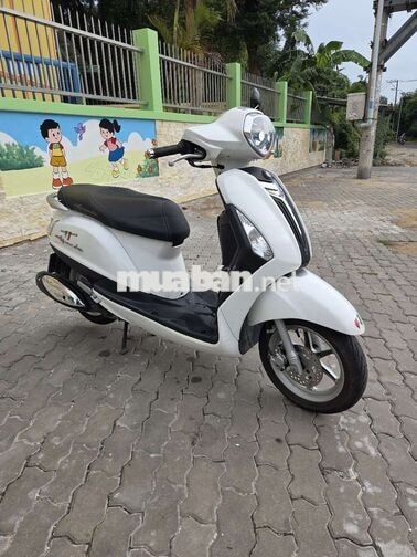 Yamaha Grande Trắng Xăng