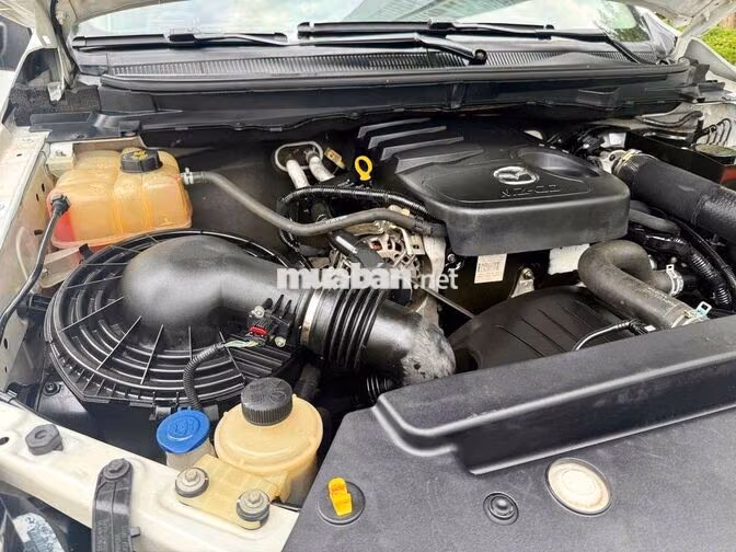 Mazda BT50 2018 2.2 AT Trắng