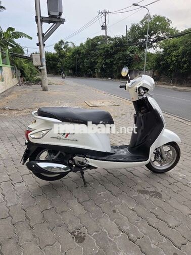 Yamaha Grande Trắng Xăng