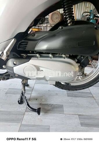 Honda Vision Bạc