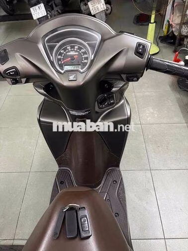 Honda Vision 2021 Nâu