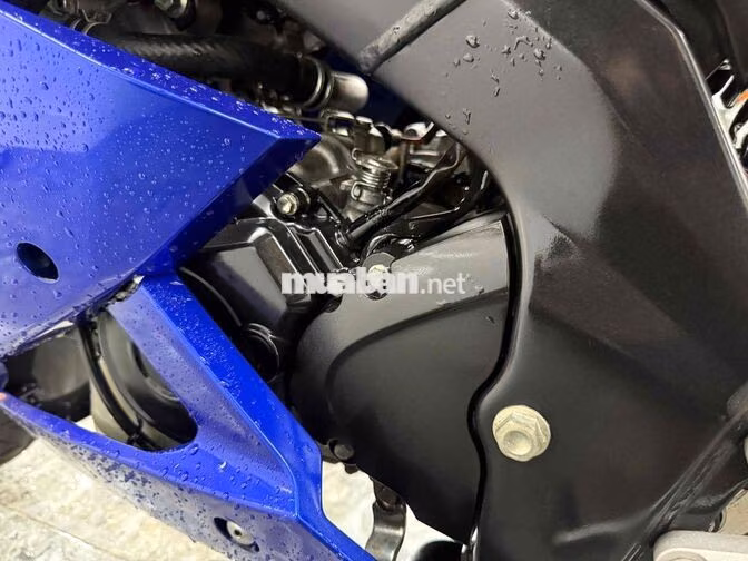 Yamaha R15 V3 2025 Xanh 12.000 km