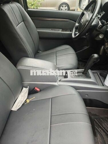 Ford Everest Limited AT 2013 Trắng