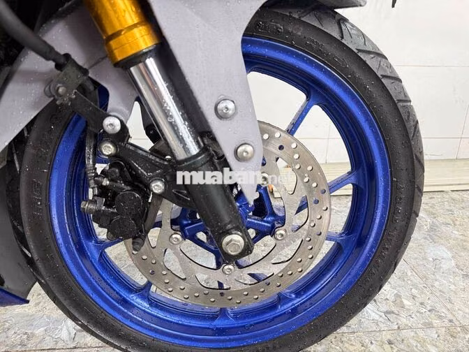 Yamaha R15 V3 2025 Xanh 12.000 km
