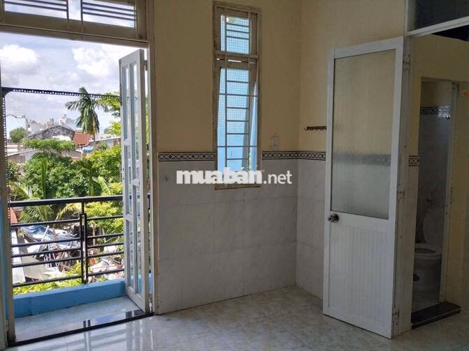 **Cho thuê nhà 2PN 2WC, HXH Lê Đức Thọ, Gò Vấp, giá 7 triệu/tháng**
