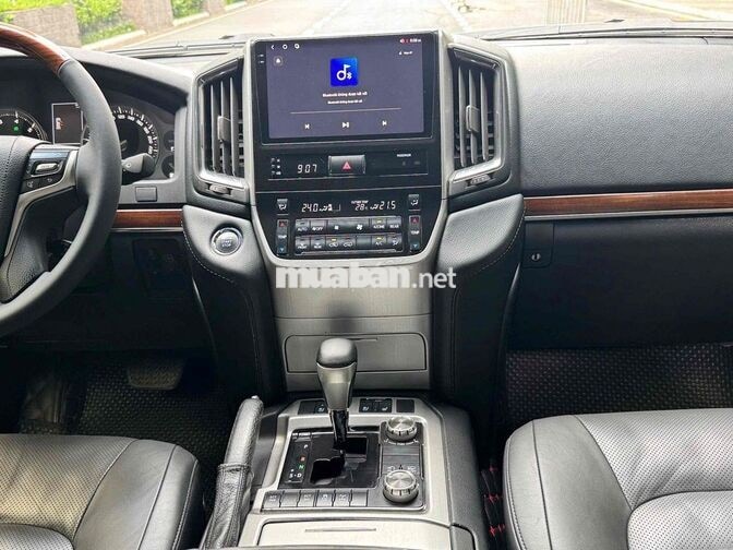 Landcruiser 2016 độ body Trung đông cực đẹp