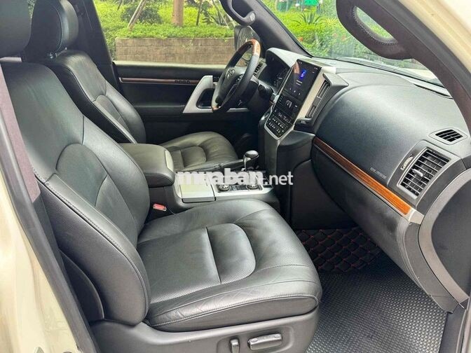 Landcruiser 2016 độ body Trung đông cực đẹp