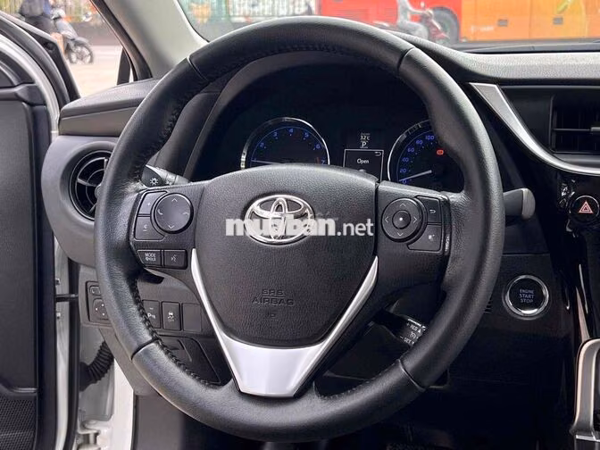 Toyota Altis 1.8G 2021 Trắng 86.000 km