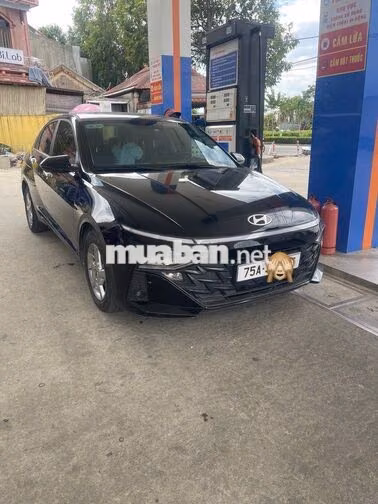 Hyundai Accent 2024 Đen bản đặc biệt số tự động