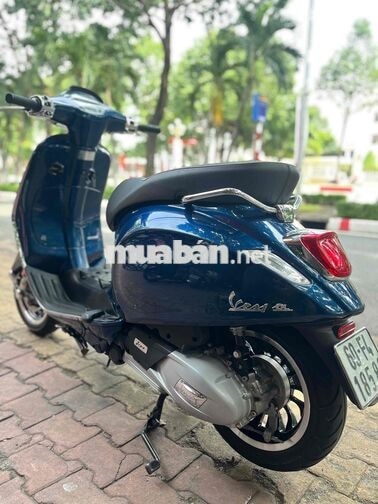 Piaggio Vespa 2022 ABS Xanh