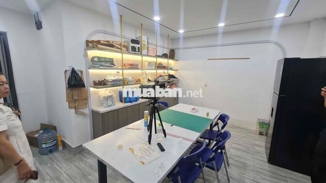 MẶT TIỀN DC11 - 110M2- LÊ TRỌNG TẤN - 5 TẦNG - THANG MÁY - 14,3 TỶ