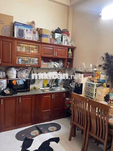 XE HƠI ĐẬU CỬA-56M2-3 TẦNG- 1km tới AEON TÂN PHÚ