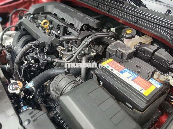 Hyundai Accent AT tiêu chuẩn 2024 Đỏ