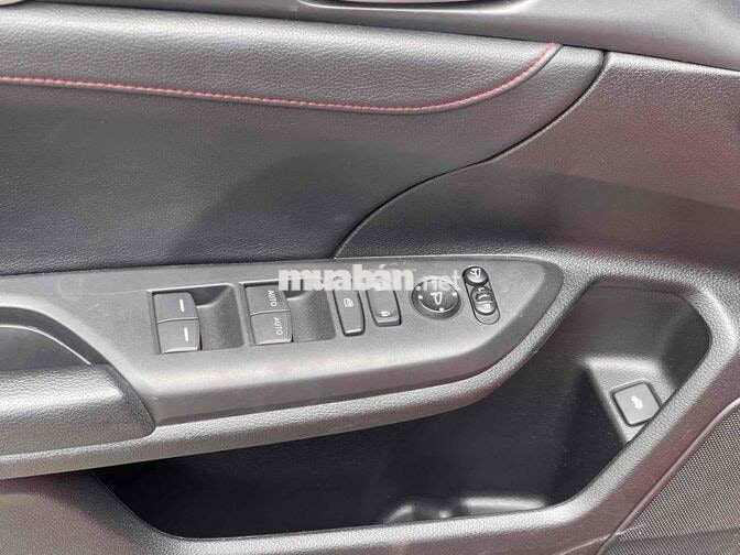 Civic RS 1.5tubor full hãng 40,000km cực đẹp.