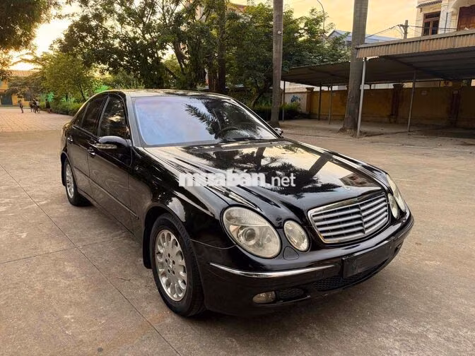 Mercedes-Benz E240 AT 2004 Đẹp miễn chê