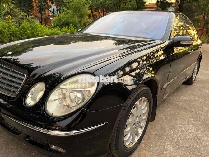 Mercedes-Benz E240 AT 2004 Đẹp miễn chê