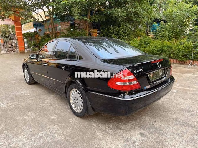 Mercedes-Benz E240 AT 2004 Đẹp miễn chê