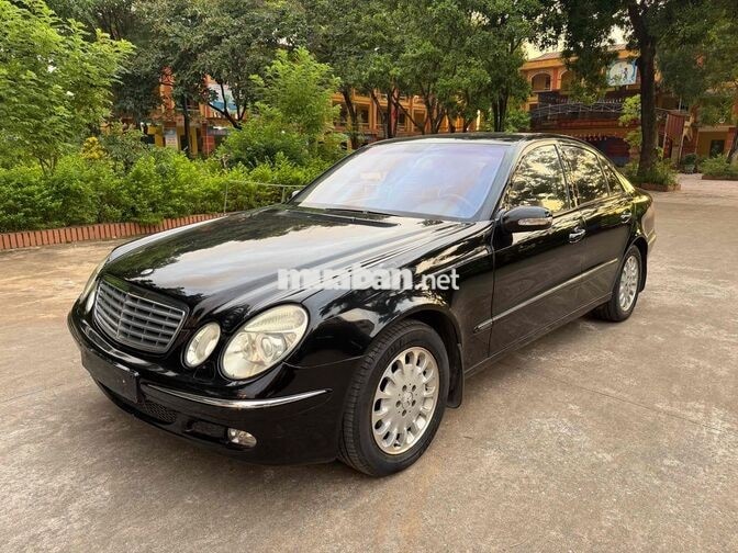 Mercedes-Benz E240 AT 2004 Đẹp miễn chê