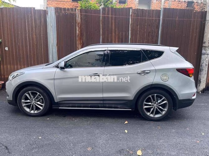 Hyundai Santa Fe 2016 Full Tự động Dầu ngay chủ