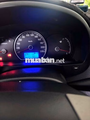 Hyundai Avante 2012 AT tự động cửa nóc