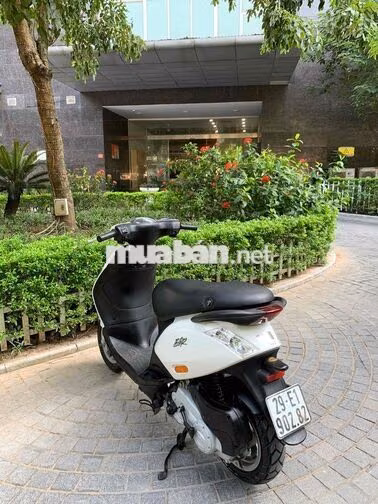 Piaggio Zip100 việt nam màu trắng thời trang