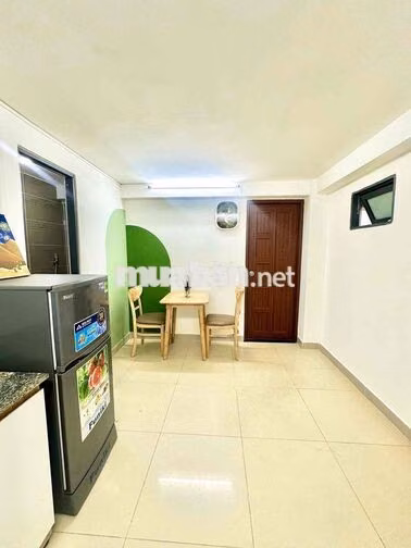 Cho thuê căn 1pn tách bếp thang máy full nt gần ĐH Kinh tế UEH quận 10