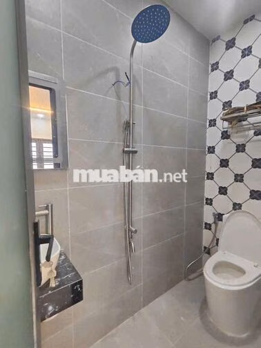 Nhà đẹp góc 2 mặt tiền đường xe hơi 2ty6 thương lượng
