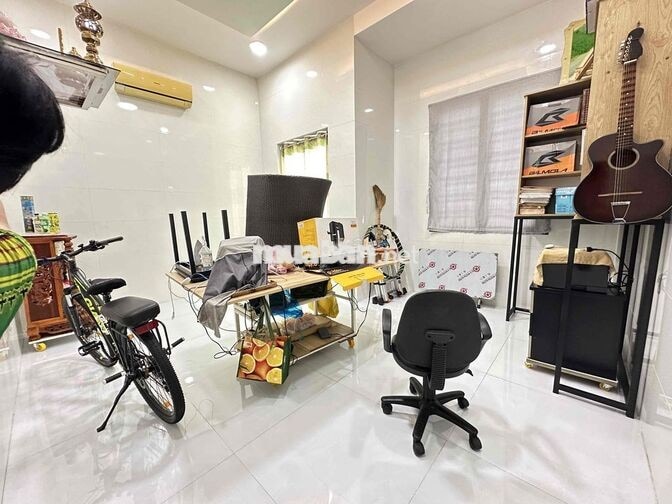 HẺM Ô TÔ - 55M2 - NHÀ MỚI XÂY - VUÔNG VỨC - HÀ HUY GIÁP - QUẬN 1