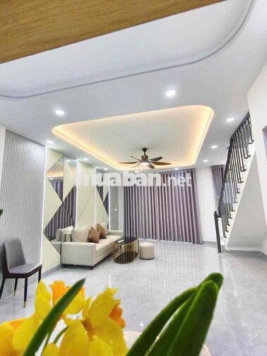 Nhà Đẹp Góc 2 Mặt Tiền 1 Trệt 1 Lầu 2pn 2wc ngay Chợ Hiệp Bình 2.6Tỷ