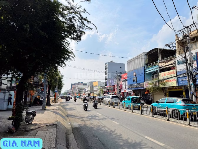 BÁN NHÀ MẶT TIỀN KINH DOANH : 292 TRƯỜNG CHINH - P. 13 - Q. TÂN BÌNH