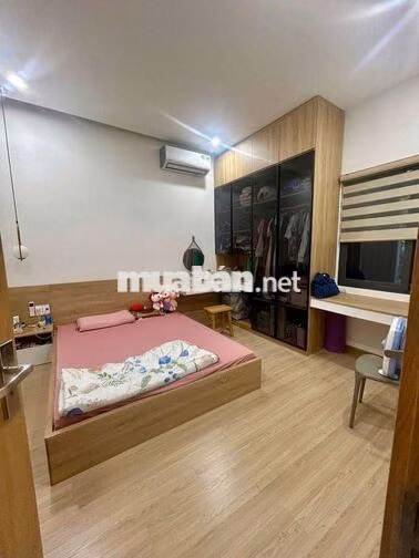 Cho thuê nhà đường 5m5 Khuê Trung, Cẩm Lệ ĐN - 3pn