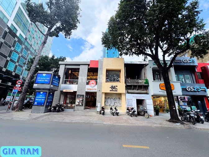 BÁN NHÀ MẶT TIỀN KINH DOANH : 120 HỒ TÙNG MẬU - P. BẾN NGHÉ - Q. 1 