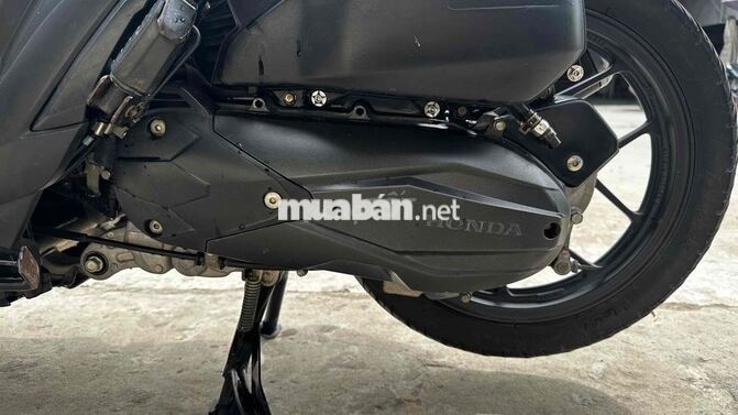 Honda Vario 125 vàng cát 2019 ( hỗ trợ góp )
