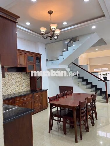 Nhà 4 tầng 5PN hẻm xe hơi Quốc Lộ 13 ngay khu đô thị Vạn Phúc Thủ Đức