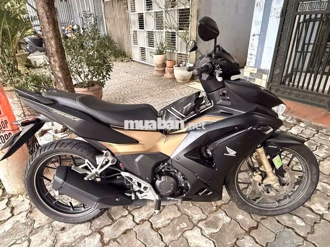 Winner X v3 ABS, 32000km giao lưu PG-1