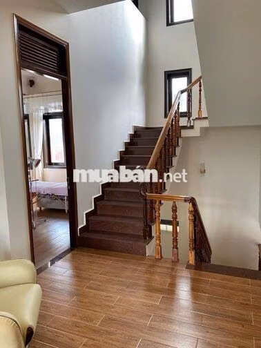 CHO THUÊ VILLA SÂN VƯỜN 1000M2 Nguyễn An Ninh phường 6 Đà Lạt 25TR