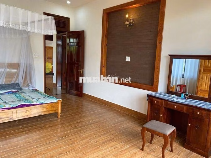 CHO THUÊ VILLA SÂN VƯỜN 1000M2 Nguyễn An Ninh phường 6 Đà Lạt 25TR