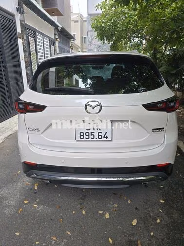 Mazda CX-5 Premium Trắng 5 chỗ Tự động
