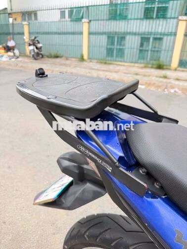 Winner v1 2018 xanh đen bstp chính chủ bao kí