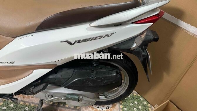 Honda Vision Trắng