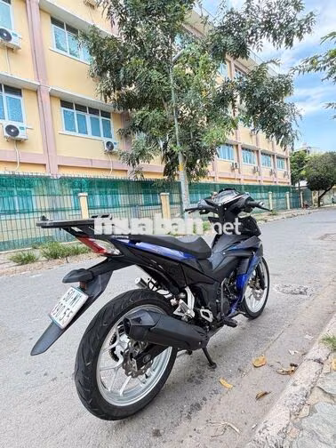 Winner v1 2018 xanh đen bstp chính chủ bao kí