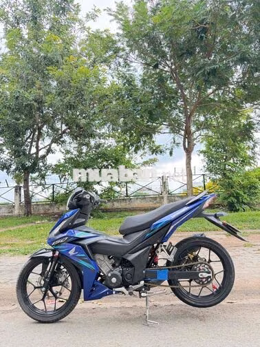Winner V1 2018 pxl xịn chính chủ nhiều đồ chơi
