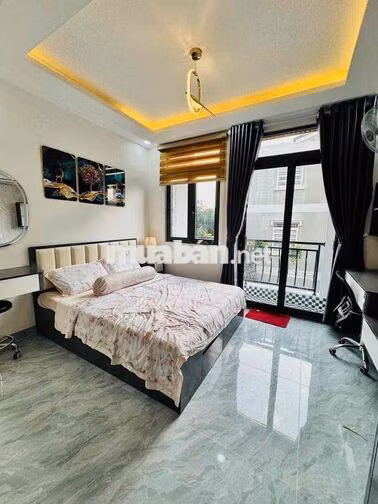 NHÀ MỚI XÂY 5 TẦNG-THANG MÁY 450KG-FULL NỘI THẤT CAO CẤP-QUANG TRUNG